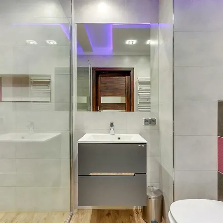 Flats For Rent - Chmielna Riverside 37 Spa&wellness Gdaňsk